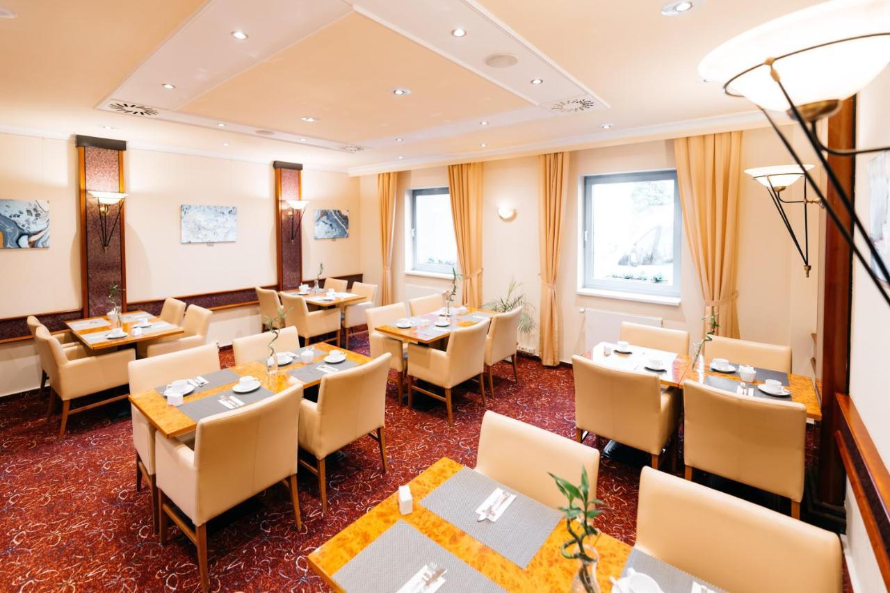 City Park Hotel Frankfurt  Bagian luar foto